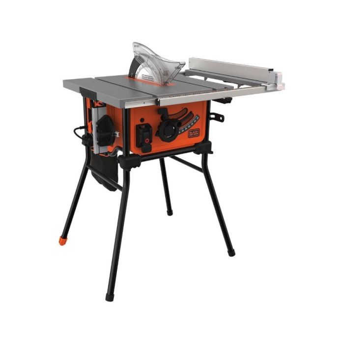 Станок распиловочный Black&Decker BES720