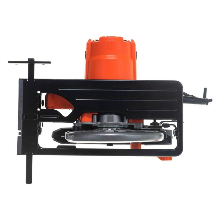 Пила дисковая Black&Decker CS1550