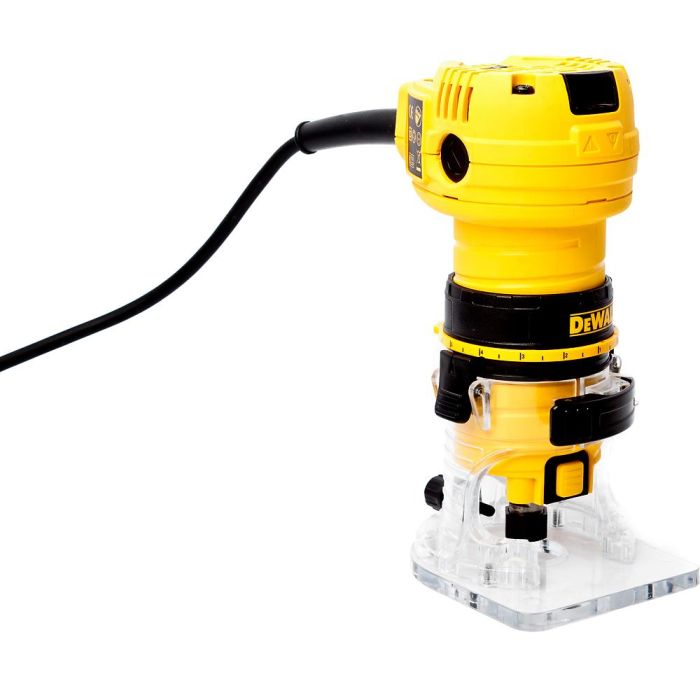 Фрезер DeWalt DWE6005