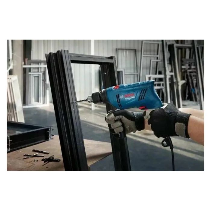 Дрель Bosch GSB 600 (06011A0320)