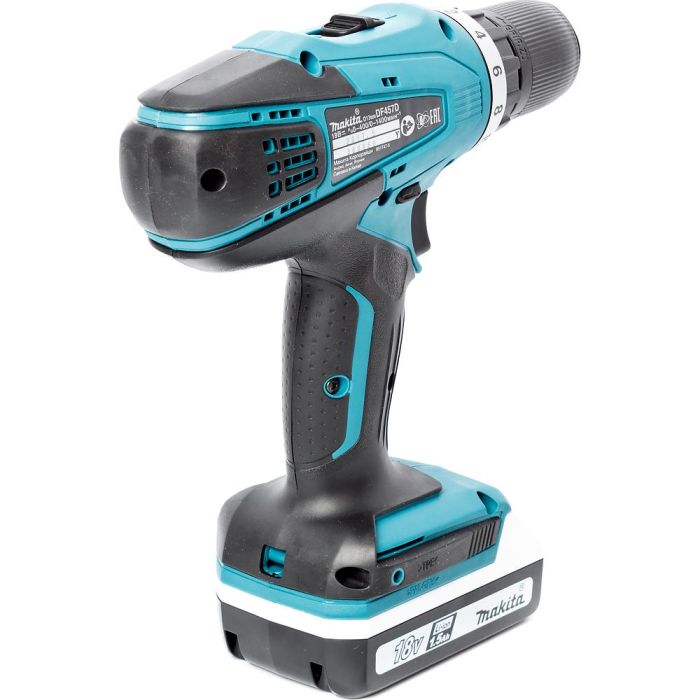 Аккумуляторная дрель-шуруповерт Makita DF457DWE