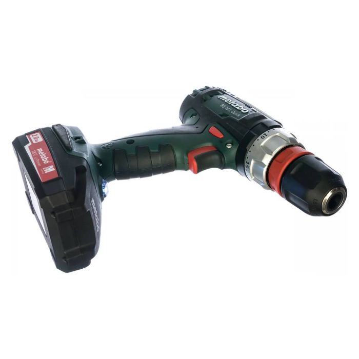 Аккумуляторная дрель-шуруповерт Metabo BS 18 L Quick