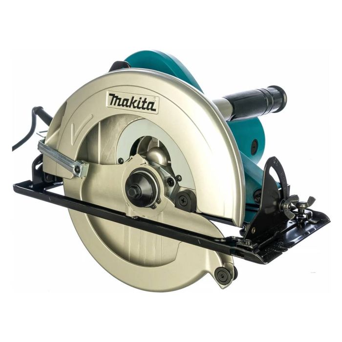 Пила дисковая Makita N5900B
