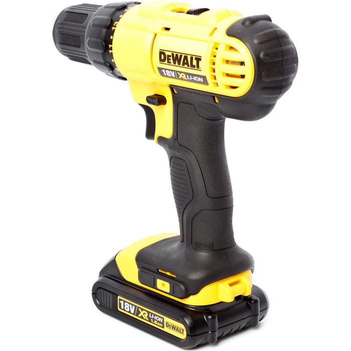 Аккумуляторная дрель-шуруповерт DeWalt DCD771S2
