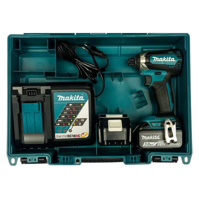 Аккумуляторная дрель-шуруповерт Makita DTD153RFE ударная