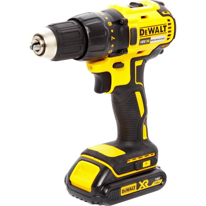 Аккумуляторная дрель-шуруповерт DeWalt DCD777S2
