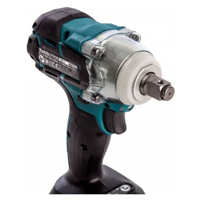 Аккумуляторный гайковерт Makita DTW285RFJX ударный