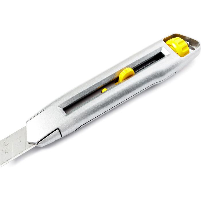 Нож STANLEY Interlock с выдвижным лезвием 165х18мм 0-10-018