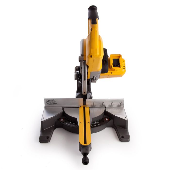 Аккумуляторная торцовочная пила DeWalt DCS778N (без акк, без з/у)