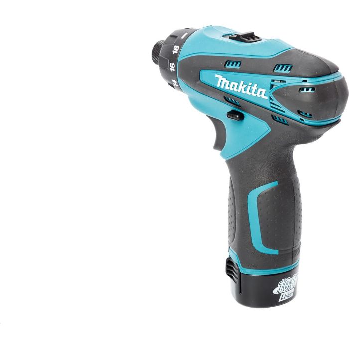 Аккумуляторная дрель-шуруповерт Makita DF030DWE