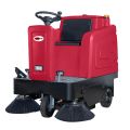 Аккумуляторная подметальная машина c местом для оператора Vostok SW1250 (с гелевой АКБ) Аккумуляторная подметальная машина c местом для оператора Vostok SW1250 (с гелевой АКБ)