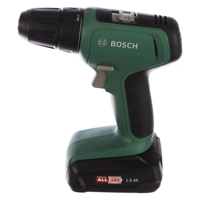 Аккумуляторная дрель-шуруповерт Bosch UniversalDrill 18V (2x1,5 Ah) + AL 1810