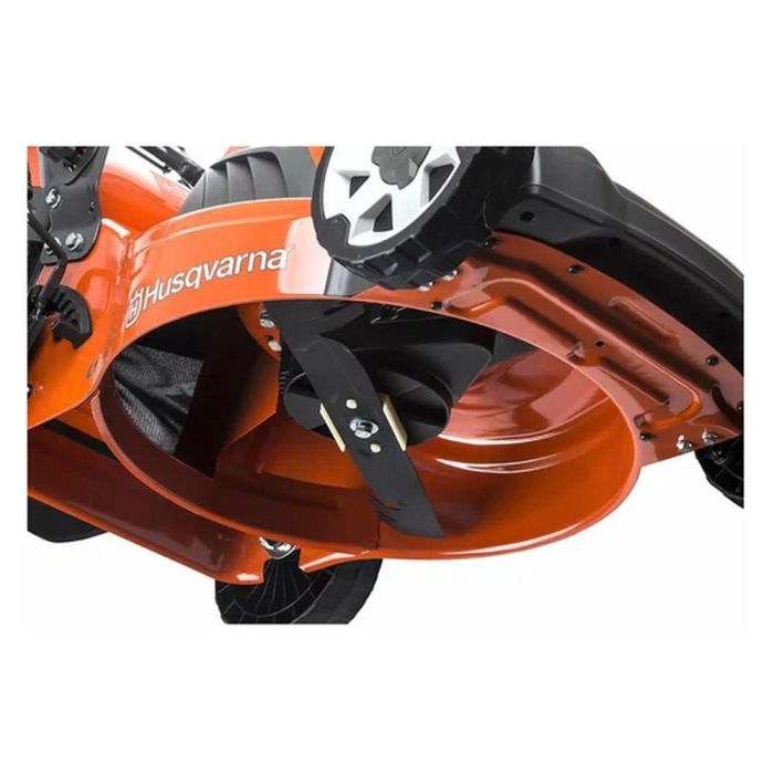 Электрическая газонокосилка Husqvarna LC 141C