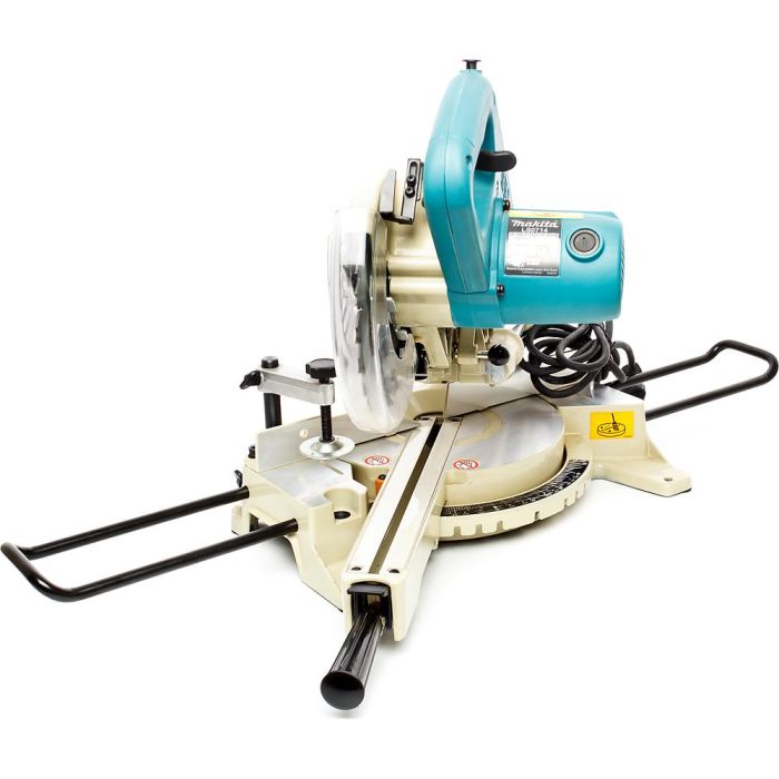 Торцовочная пила Makita LS0714