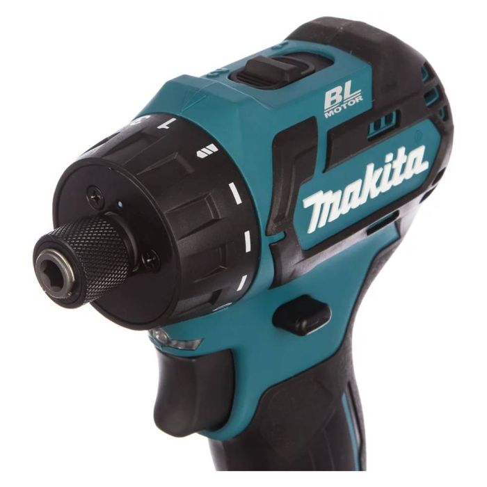 Аккумуляторная дрель-шуруповерт Makita DF032DZ (без акк, без з/у)