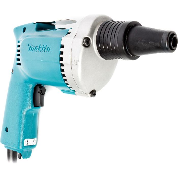 Сетевой шуруповерт Makita 6802BV