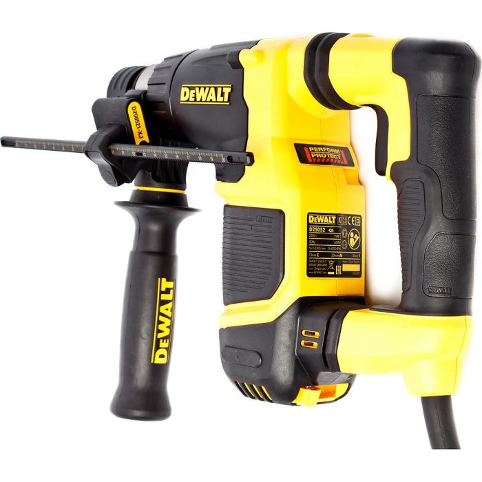 Перфоратор DeWalt D25052 KT