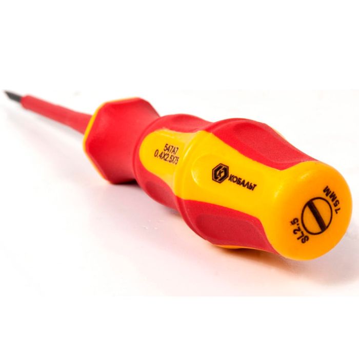 Отвертка диэлектрическая Кобальт Ultra Grip SL2.5х75мм 646-430