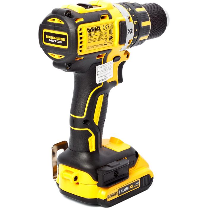 Аккумуляторная дрель-шуруповерт DeWalt DCD732D2
